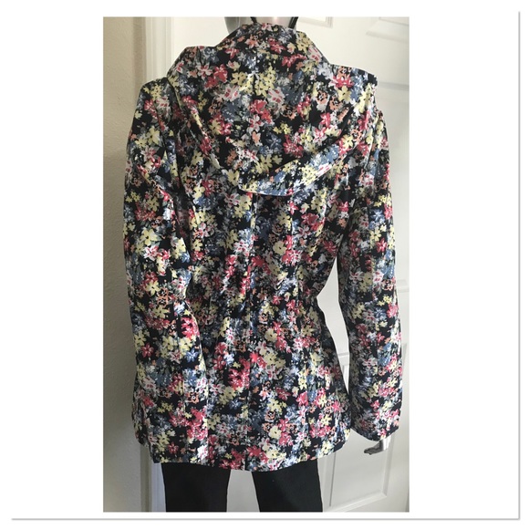 Charter Club Floral Anorak Jacket - Picture 3 of 6